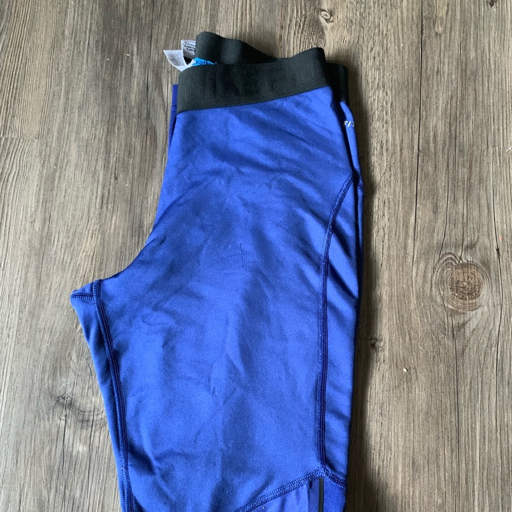 Nike leggings